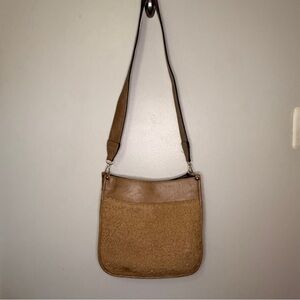 Jen & Co Stylish Tan Crossbody Bag